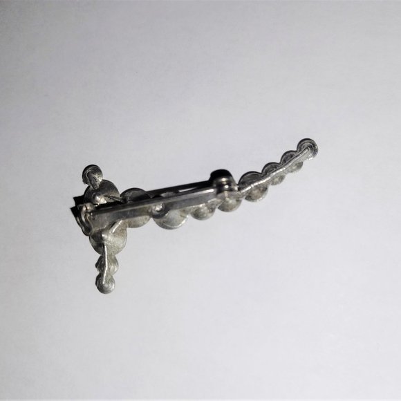 Vintage Rhinestone Necklace, Bracelet and Pin. Clear Stones Silver Tone Settings - Picture 6 of 10